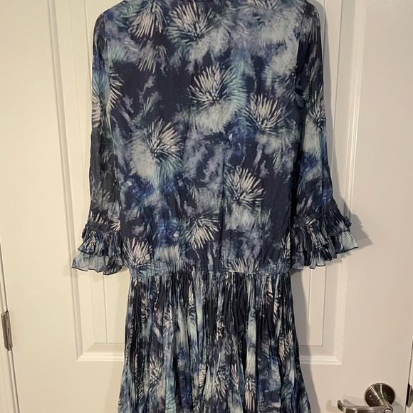 Elle Sasson 100 % silk blue tie dye tassel dress size 36/4 - Picture 6 of 6